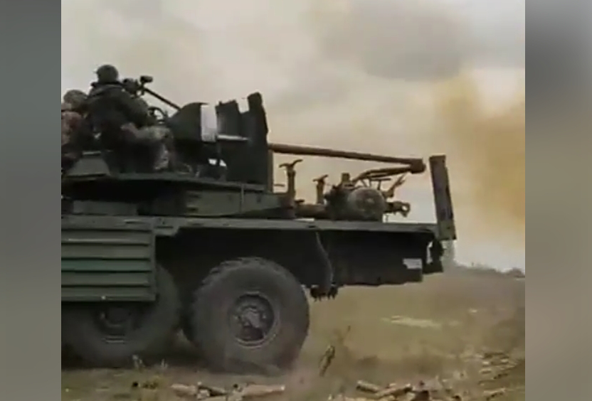 Під час звільнення Херсонщини, українські військові використовують гармати С-60. ВІДЕО