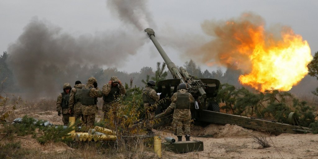 Артилеристи ЗСУ знищили п'ять складів російських окупантів