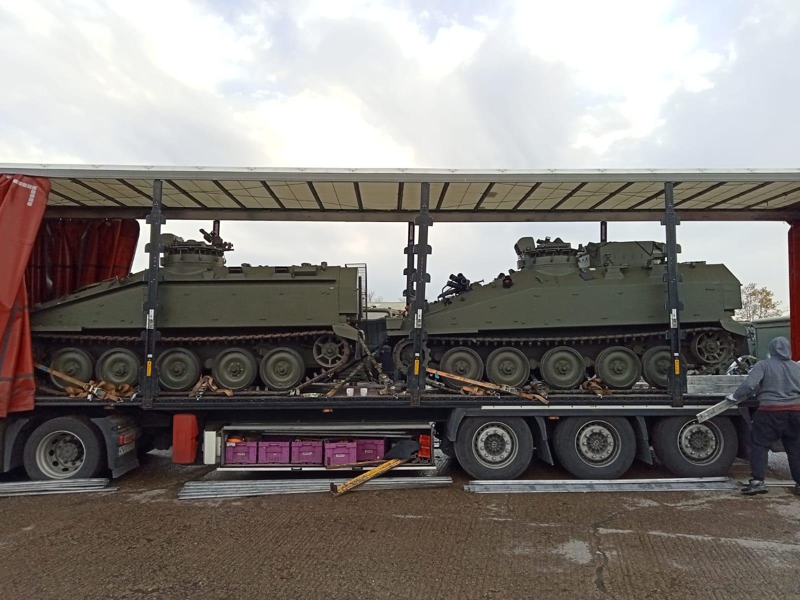 Велика Британія відправила 6 бронемашин CVR(T) до України