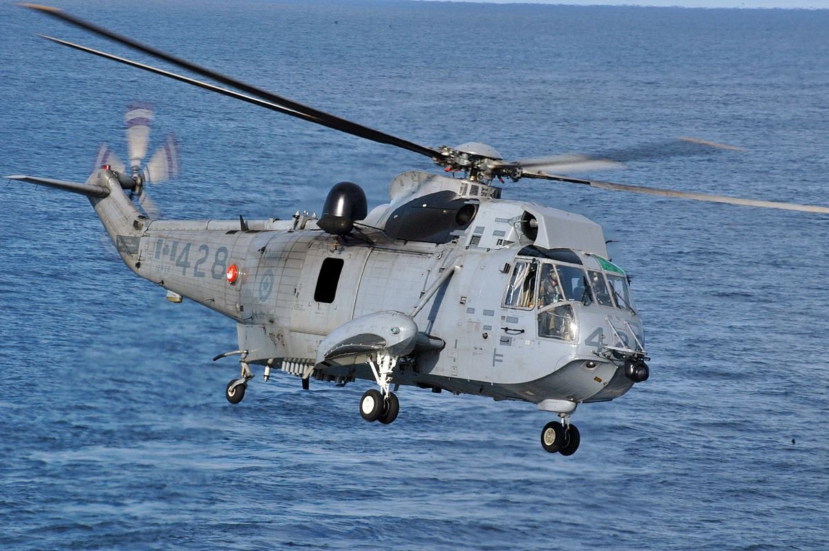 Британія передасть Україні гелікоптери Sea King та 10 тисяч артснарядів
