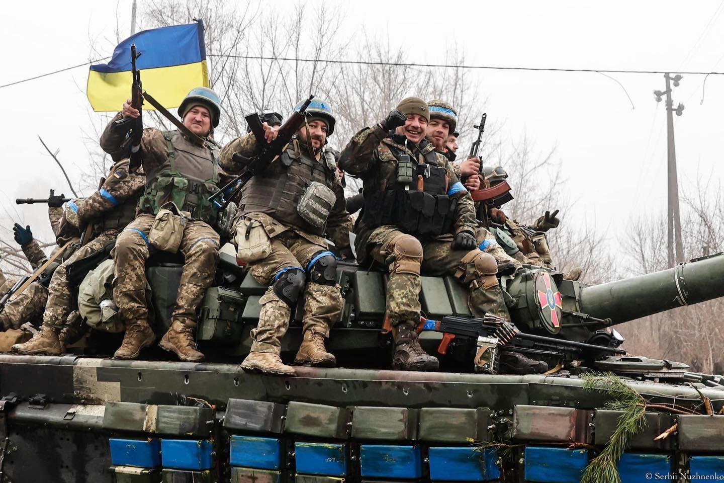 Найкоротший шлях до миру це постачання зброї Україні — Столтенберг