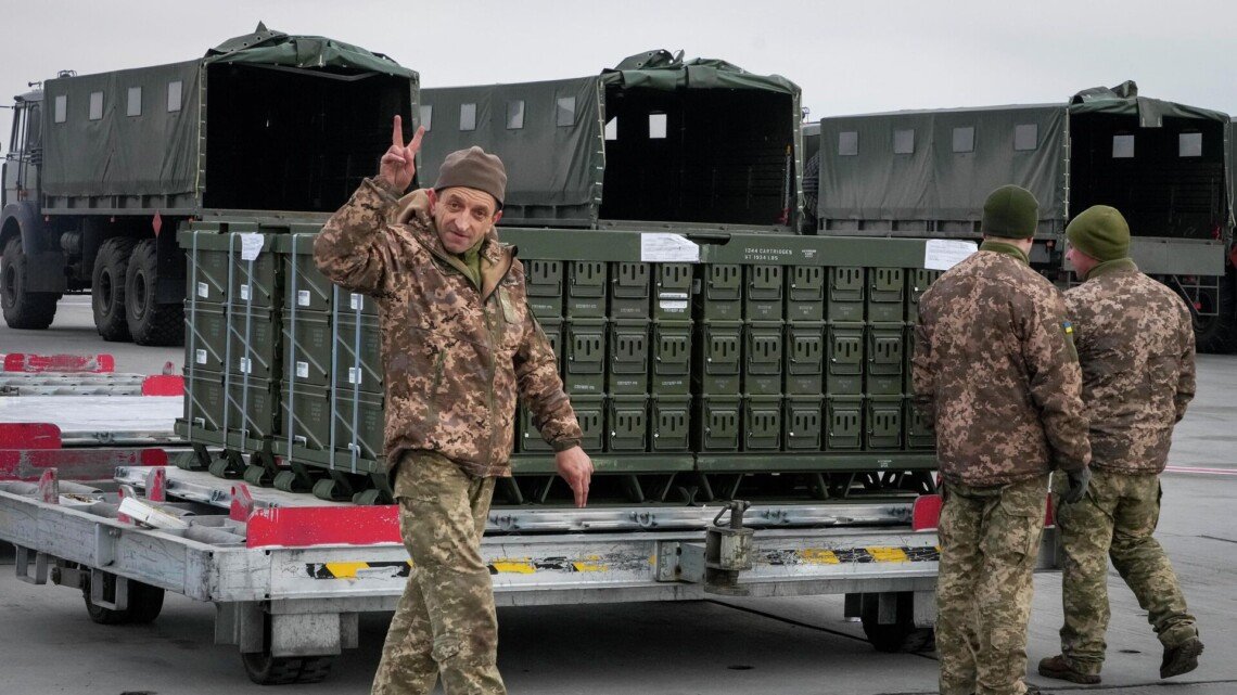 Україна за 10 місяців отримала понад $31 мільярд міжнародної допомоги - Шмигаль