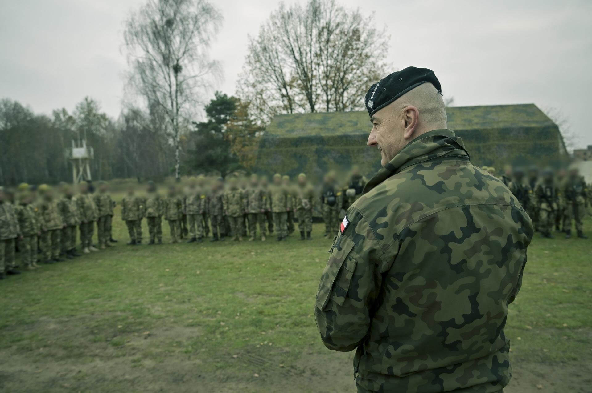 Польща готова тренувати по два українські батальйони на місяць