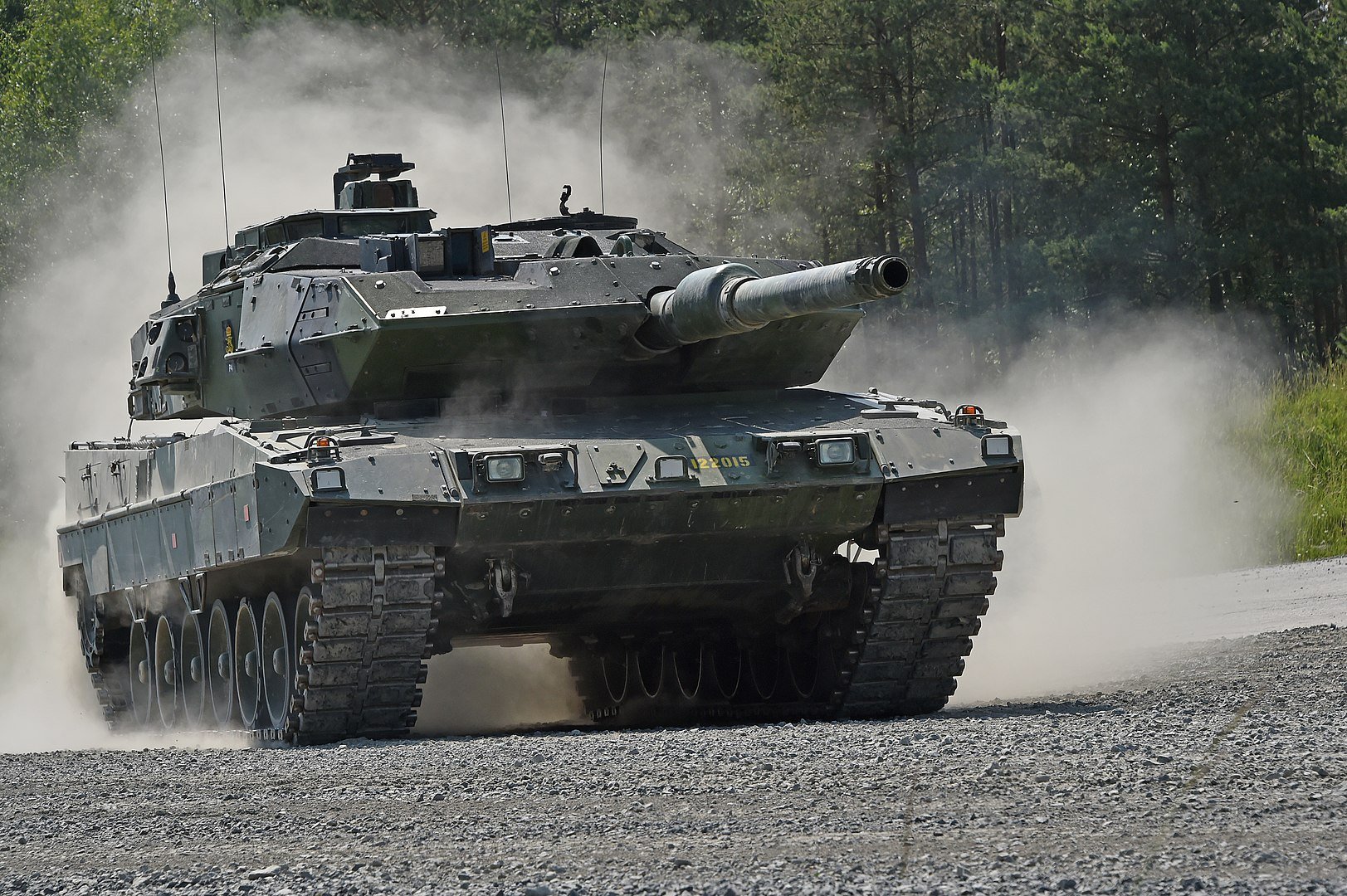 Швеція може передати Україні десять танків Leopard 2 — Spiegel