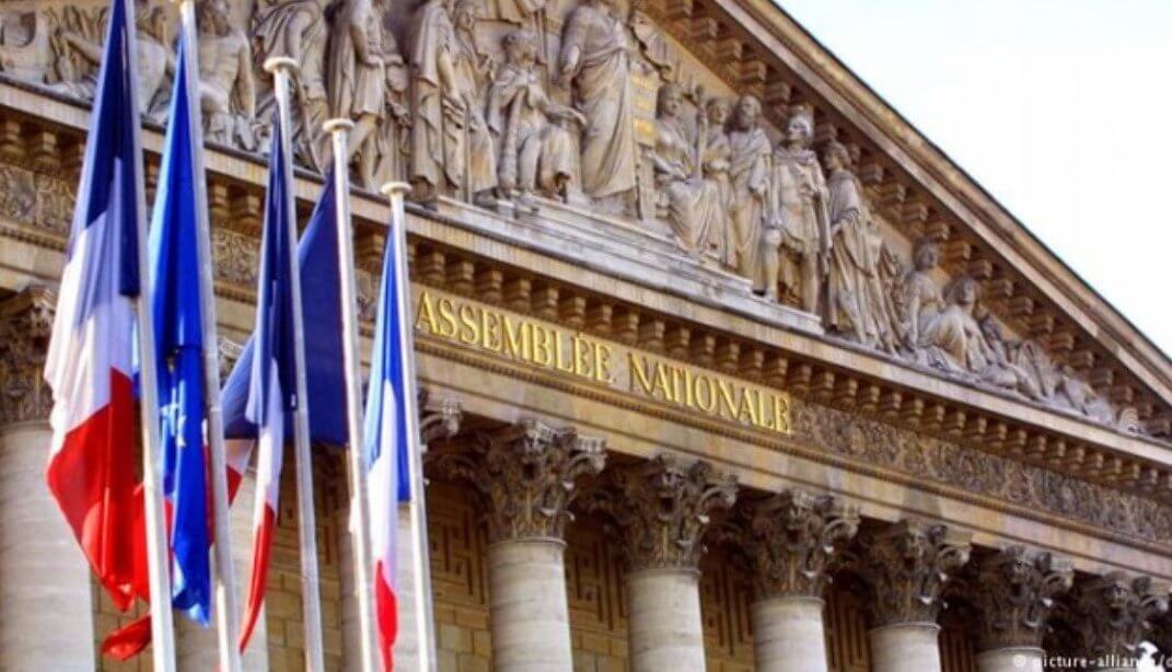 Французький суд дозволив конфіскувати майно підсанкційного російського олігарха