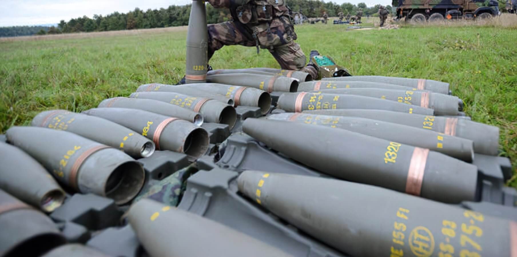 ЄС протягом тижнів планує передати Україні спільно закуплені снаряди — ЗМІ