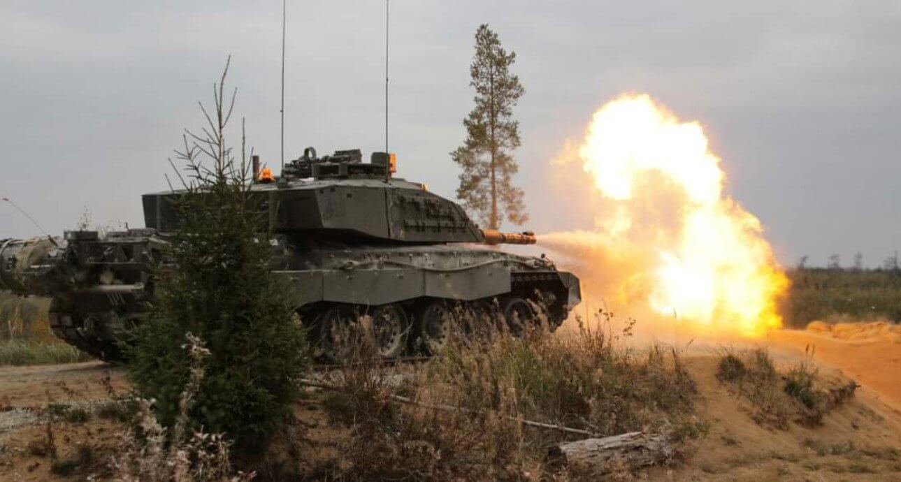 Велика Британія передасть Україні вдвічі більше танків Challenger 2