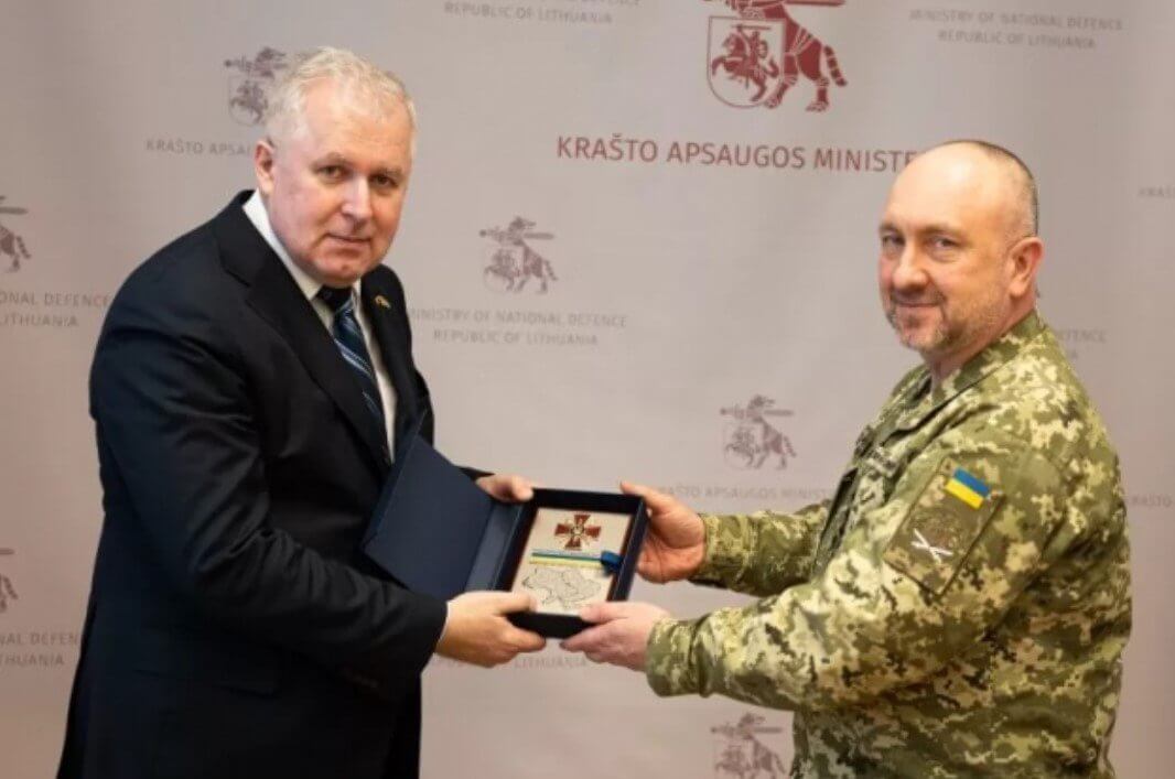 Міністр оборони Литви зустрівся із заступником Резнікова й анонсував новий пакет допомоги Україні