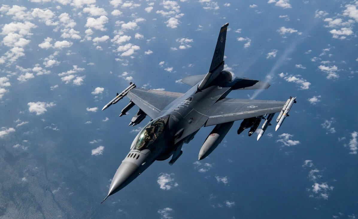 Українських льотчиків оцінюють у США для можливого навчання на F-16 — ЗМІ