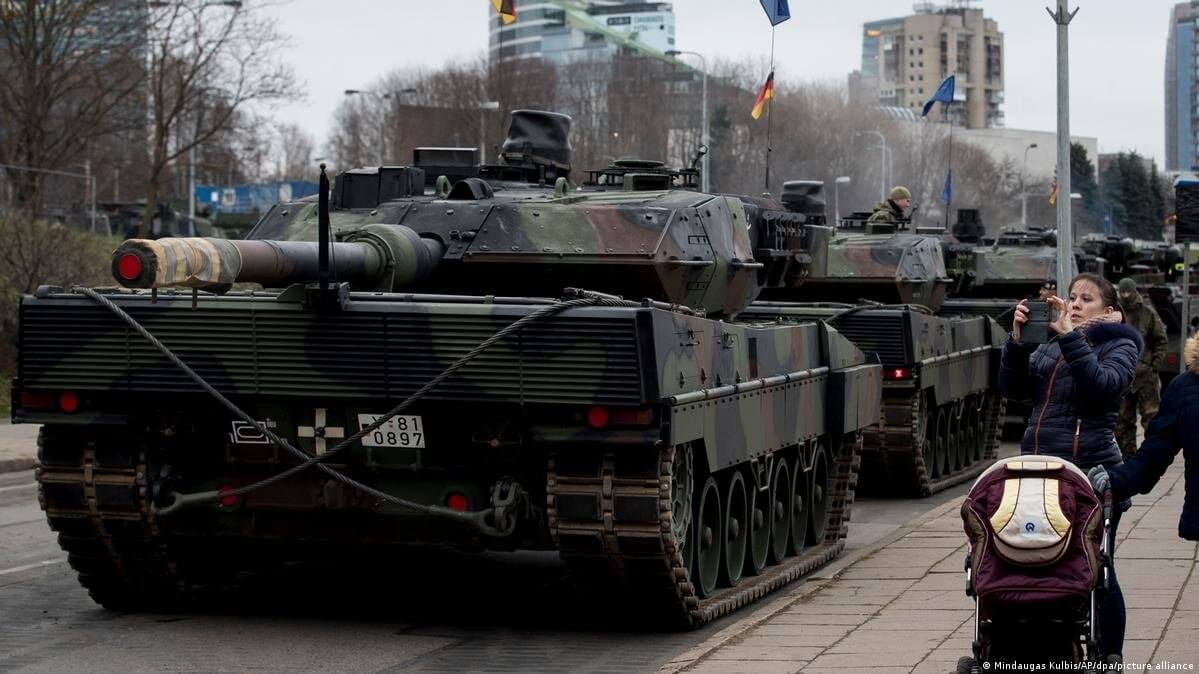 Цього тижня в Україну відправлять ще 10 польських танків Leopard 2