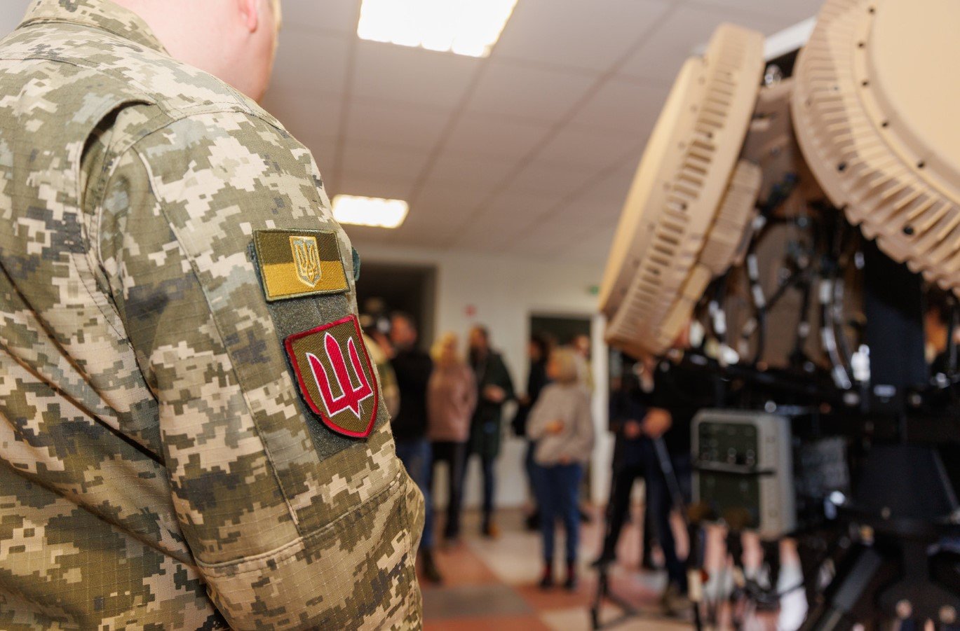 Волонтери з Литви придбали для ЗСУ тактичні радари. ВІДЕО