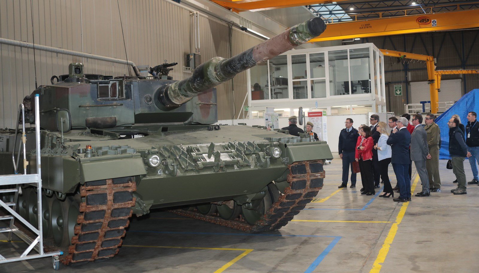 Іспанська оборона компанія завершує ремонт Leopard 2A4 для України