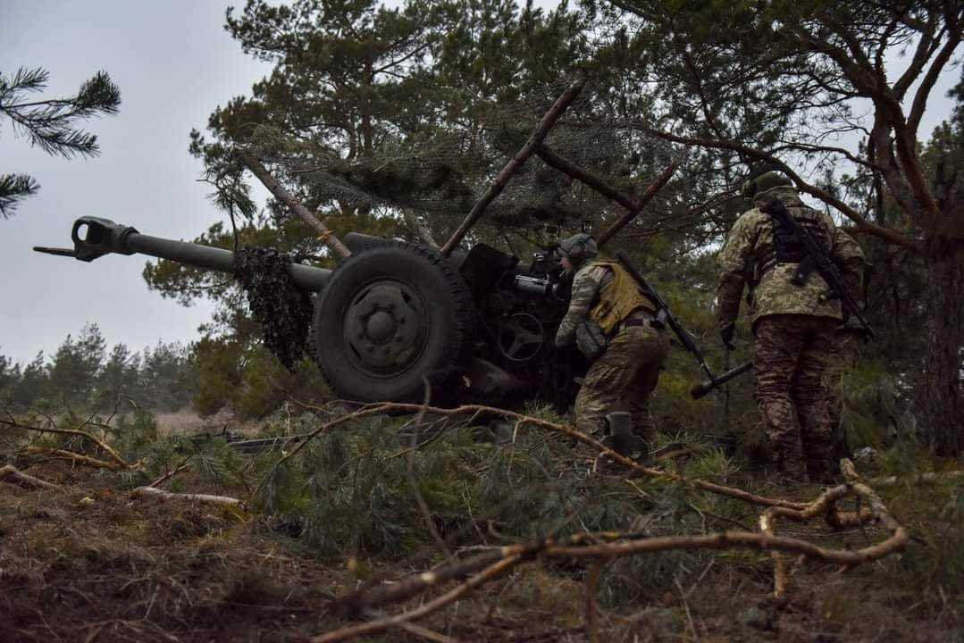 Артилеристи ЗСУ накрили вогнем ворожу групу на Луганщині. ВІДЕО