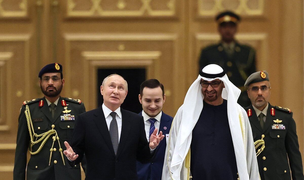 Путіна прийняли в Саудівській Аравії та ОАЕ, незважаючи на рішення Міжнародного головного суду