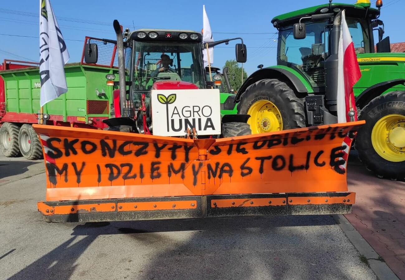 Заблоковані вже три пункти пропуску — протести польских аграрієв